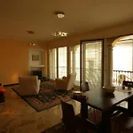 Loggia Degli Innocenti Leonardo - 2-room-flat Апартаменты