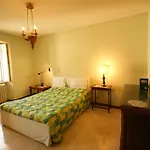 Апартаменты Loggia Degli Innocenti Leonardo - 2-room-flat
