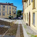 Loggia Degli Innocenti Leonardo - 2-room-flat Апартаменты