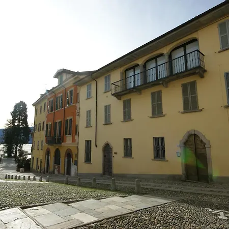 Loggia Degli Innocenti Leonardo - 2-room-flat ヴェルバーニア