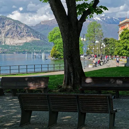 Loggia Degli Innocenti Leonardo - 2-room-flat Lägenhet Verbania