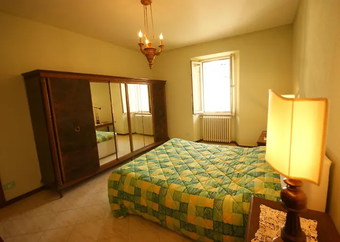 Apartament Loggia Degli Innocenti Leonardo - 2-room-flat