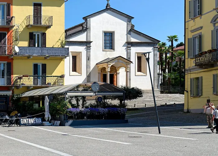 Loggia Degli Innocenti Leonardo - 2-room-flat Апартаменты Вербания